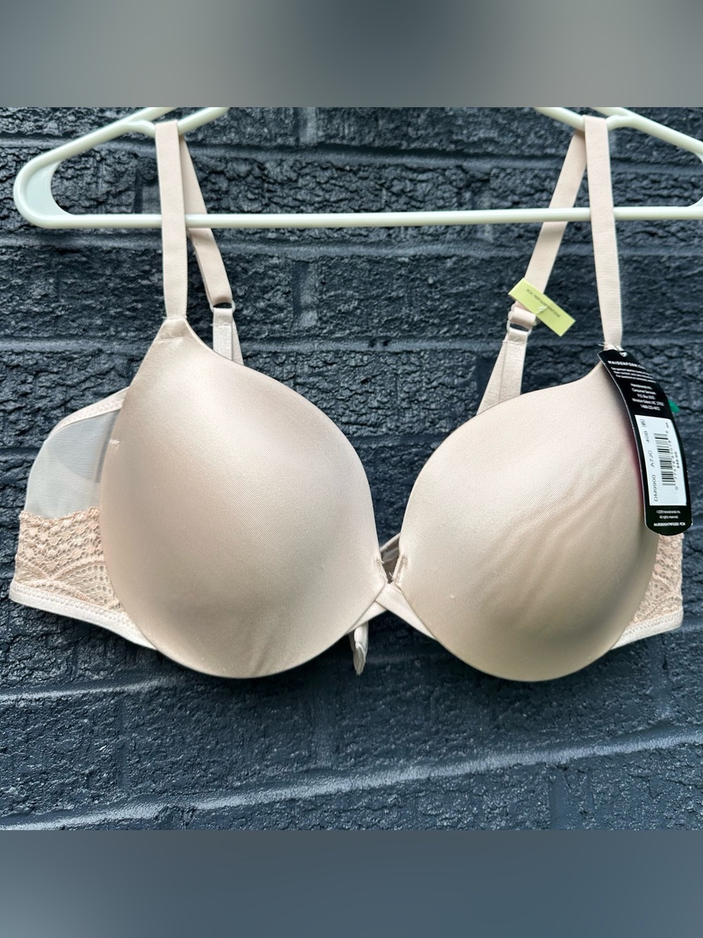 Maidenform Nude Push-Up T-Shirt Bra